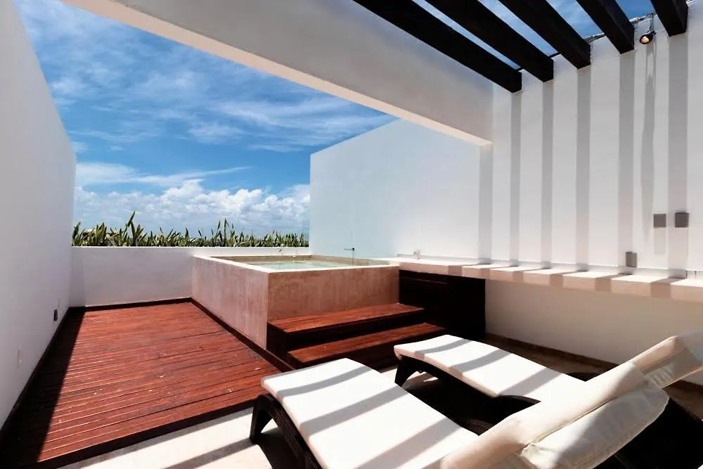 Condo Kuxtal 5Th Avenue By Bric Playa del Carmen 0*,  Mexico