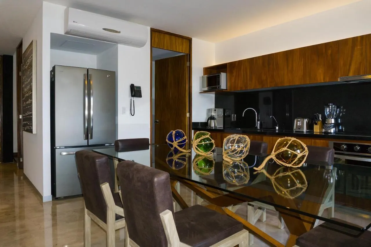 Condo Kuxtal 5Th Avenue By Bric Playa del Carmen Apartment